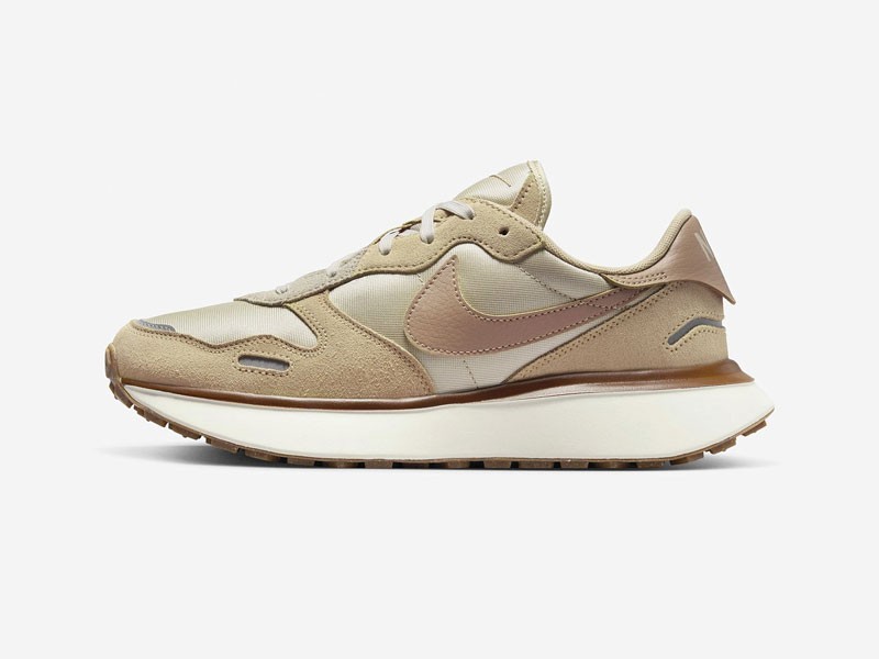 Urban sports sneakers