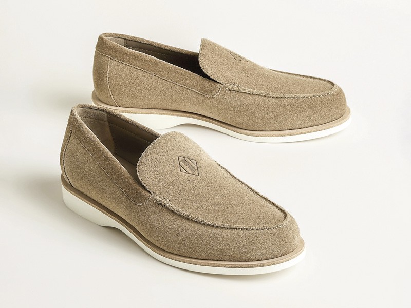 MOCASINES MSPORT HOMBRE CALZADO TENDENCIA PRIMAVERA VERNAO 2026 2027 SERMA167low-loafer--252964ZAC9-front-wm-1-0-0-2000-2000-q99_g.jpg Mocasines sport actualizan suelas, color y capelladas blandas