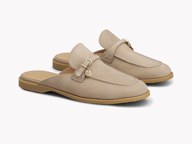MULER MUJER CALZADO TENDENCIA PRIMAVERA VERNAO 2026 2027 SERMA1670400026528752_ROSALINGERIE_A1.jpg Loafer-style mules activate bows, buckles and textures