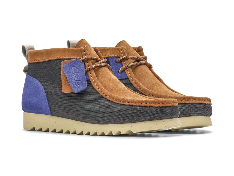 Flat lace-up booties