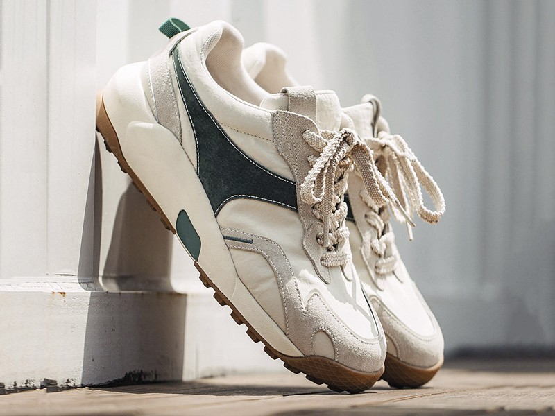 Urban sports sneakers: Updated and comfortable