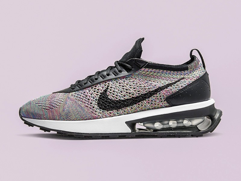 Urban sports sneakers