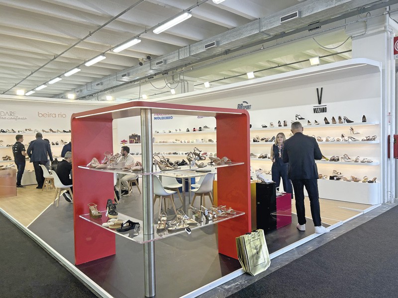EXPO RIVA SCHUH established itself as the largest global meeting point for footwear and manufactured goods