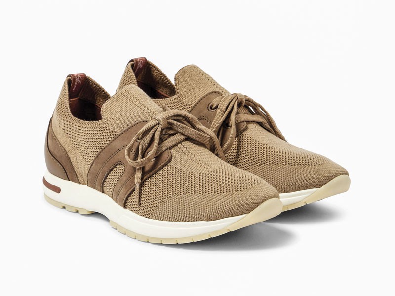 Urban sports sneakers