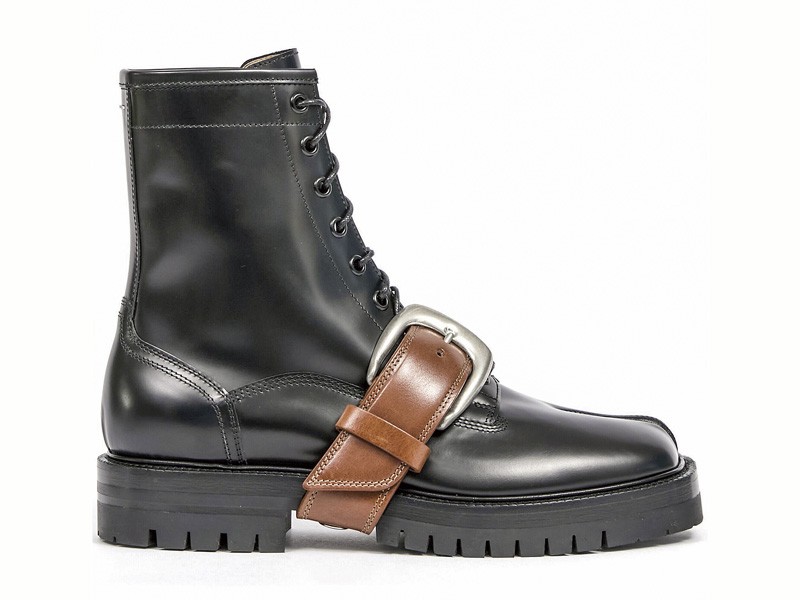 Botinetas bajas acordonadas