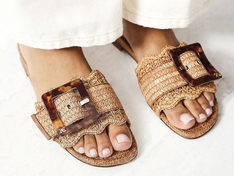 Flat Slides / Sandals