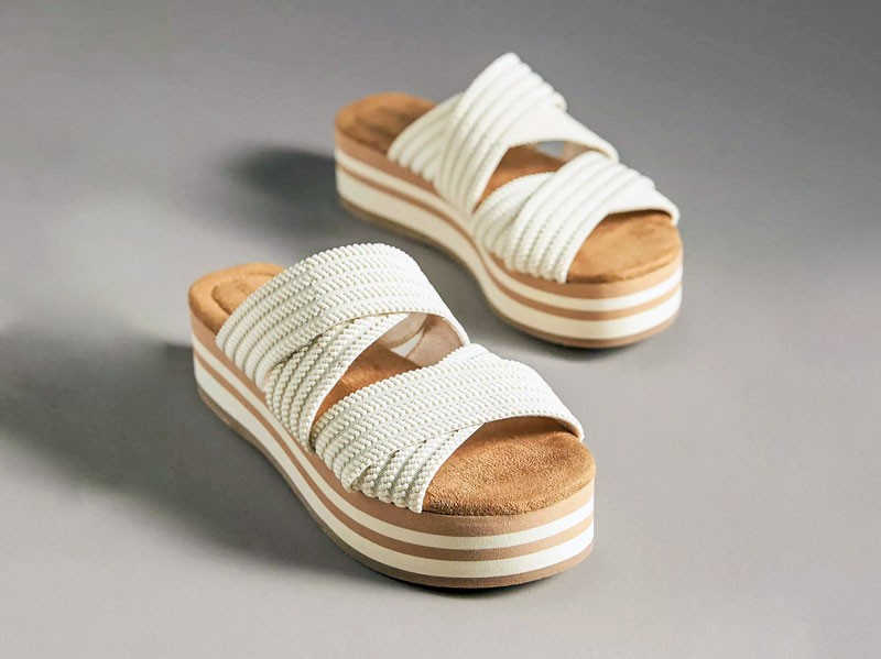 Platform sandals