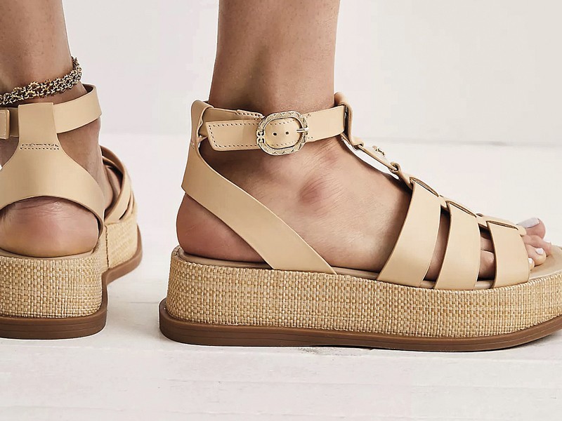 Platform sandals