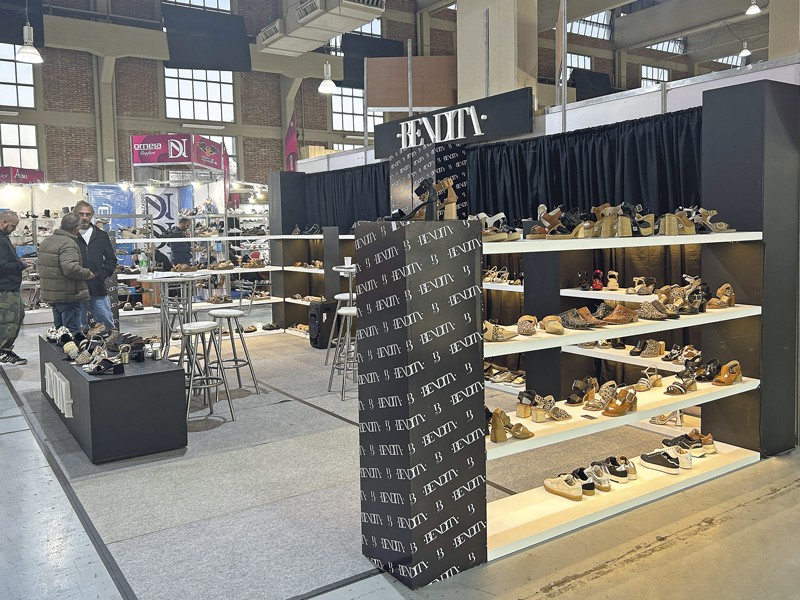 EXICAL strengthened ties between industry and commerce