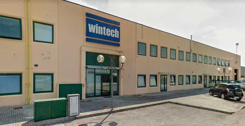 Injectors for EVA soles and footwear: WINTECH consolidates the reliability of Italian technology