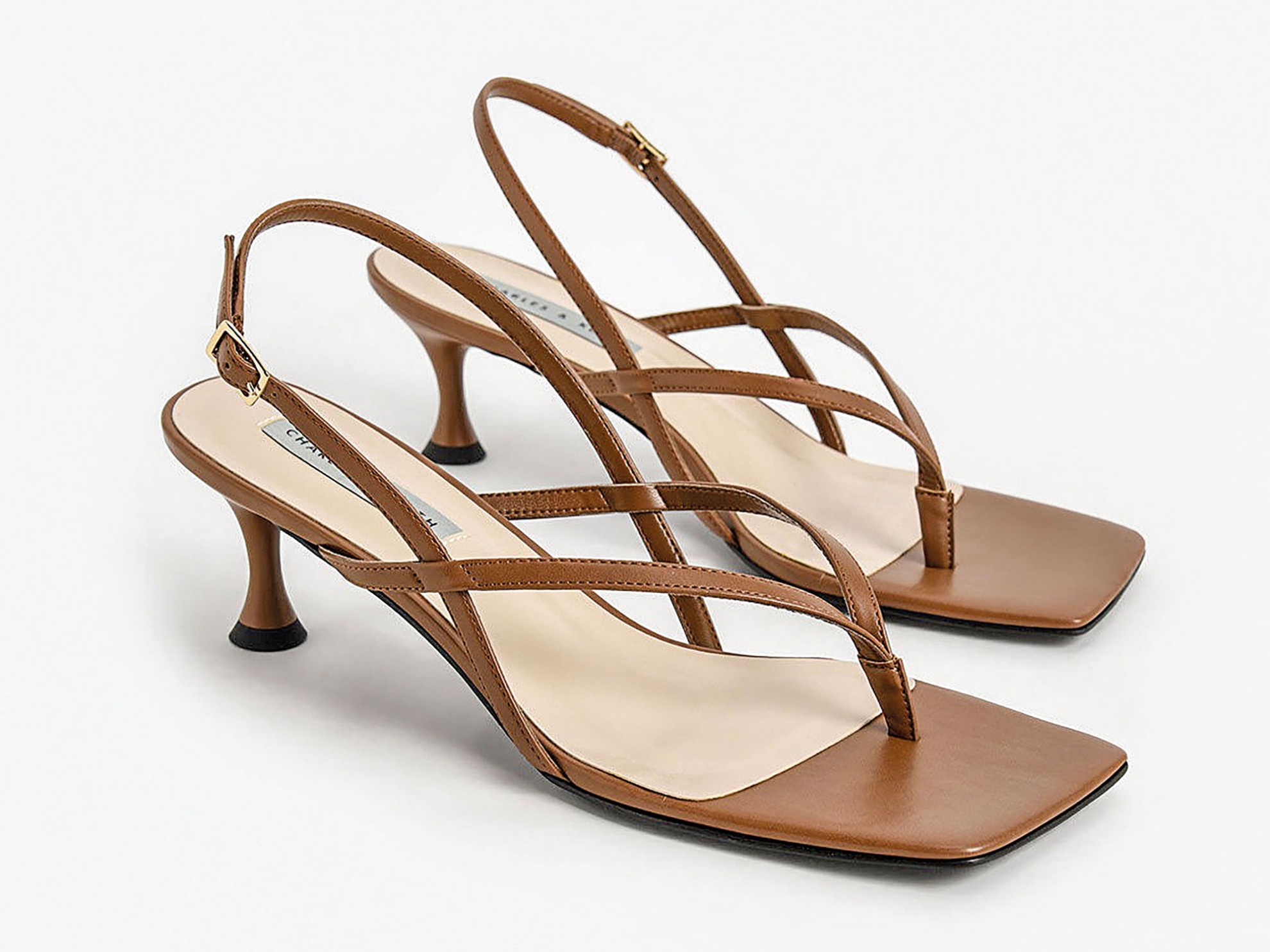 Flip flops with high heels and platforms: Minimal uppers, greater sensuality