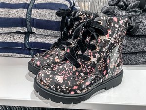 CALZADO-ZAPATO-ZAPATILLA-NINOS-NINAS-FOOTWEAR-SHOES-SNEAKERS-KIDS-SERMAIMG_0336.jpg