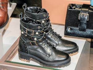 CALZADO-ZAPATO-MODA-TENDENCIA-MUJER-BOTINETAS-BOTAS-SHOES-FOOTWEAR-FASHION-TRENDS-WOMAN-BOOTS-_DSC7074.jpg