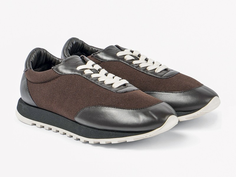 Urban sports sneakers: Diversified styling