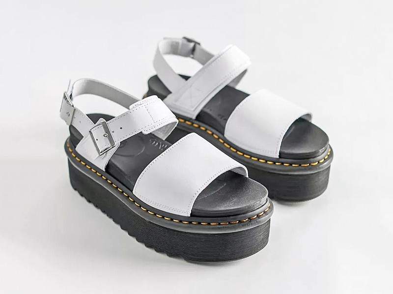 Platform sandals