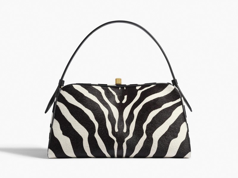 ANIMAL PRINT: ¿Por qué la cebra  está superando al leopardo?