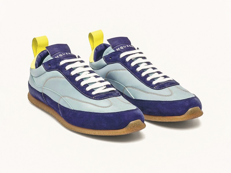 Olive-toned urban sneakers with suede cues and gum sole units