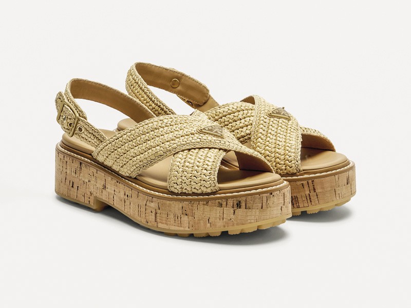 PLATAFORMAS MUJER CALZADO TENDENCIA PRIMAVERA VERNAO 2026 2027 SERMA167P01173007.jpg Women’s platforms elevate weaves, bases and volume