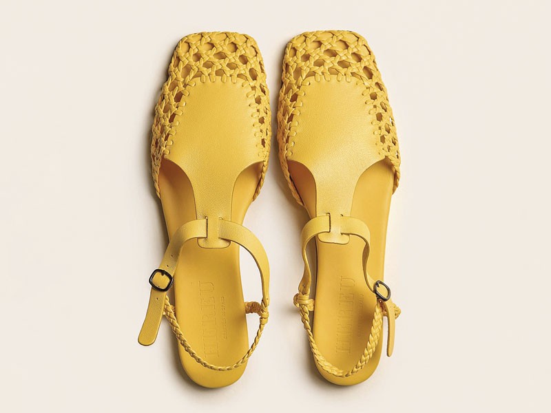 Fisherman sandals update textures, color and straps