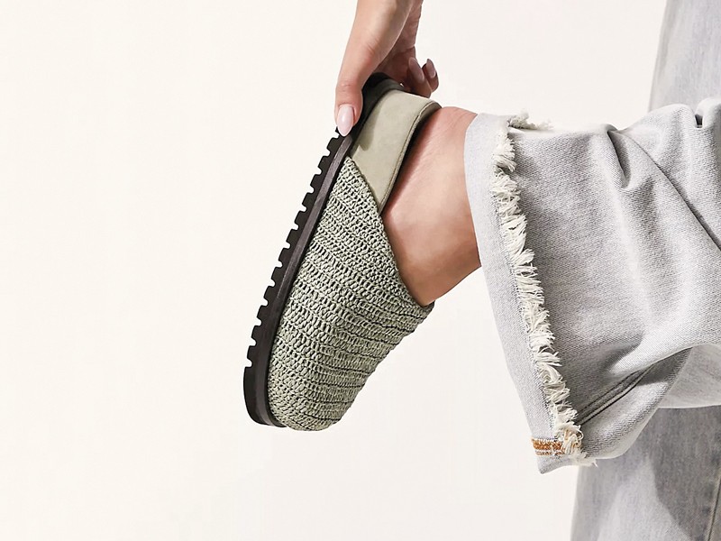 Flat mules: Reimagined classics