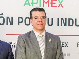 APIMEX ratified its president for a second term