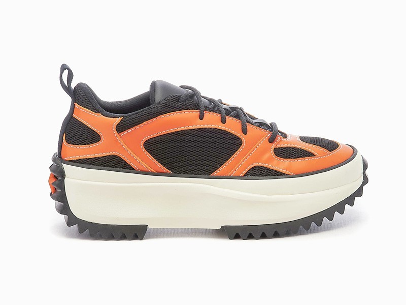 CONVERSE undergoes a renovation towards a retro-futuristic style