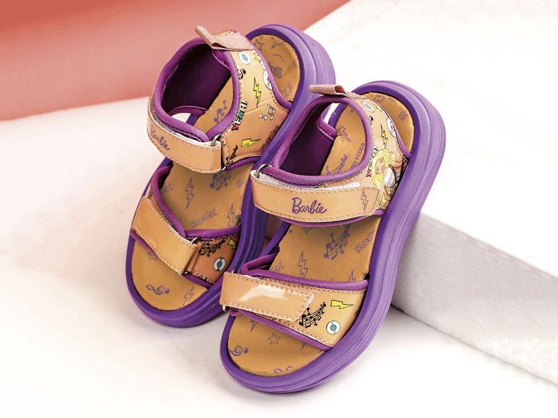 Open Children's Footwear: Attractive and Safe