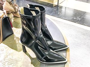 CALZADO-ZAPATO-MODA-TENDENCIA-MUJER-BOTINETAS-BOTAS-SHOES-FOOTWEAR-FASHION-TRENDS-WOMAN-BOOTS-IMG_3487.jpg