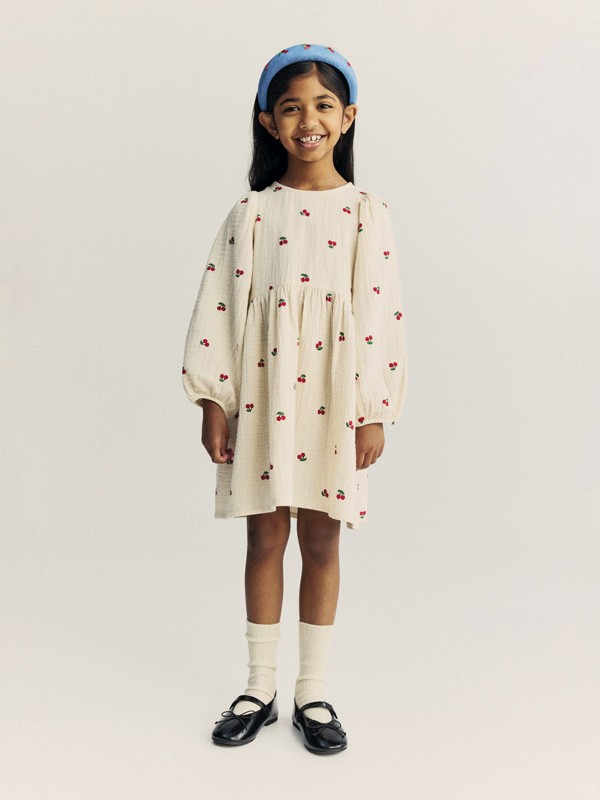 Zapatos infantiles con moños, mary jane y mocasines urbanos