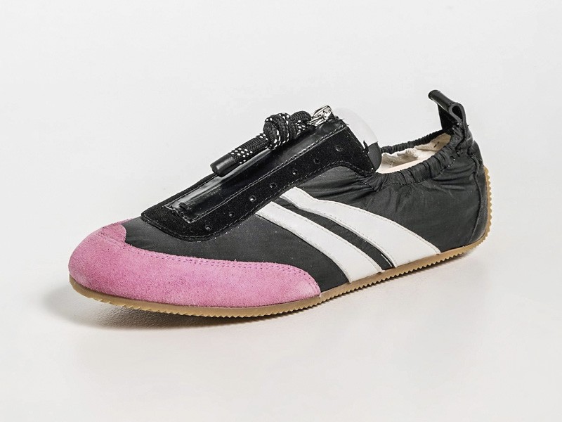 Retro futsal-inspired footwear as urban sneakers