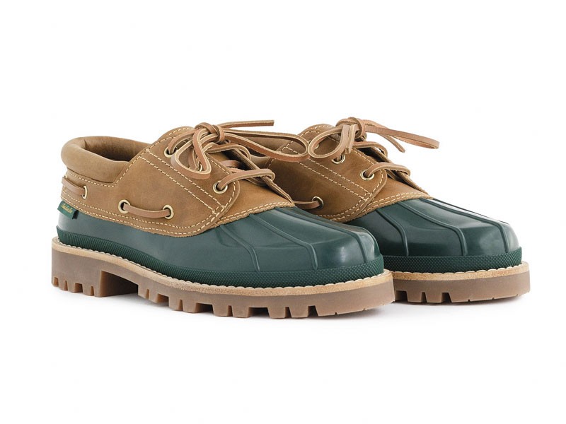 Lace-up shoes