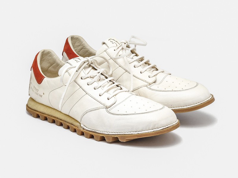 Sport lace-up shoes