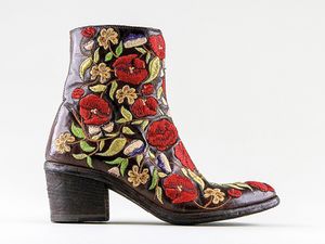 CALZADO-ZAPATO-MODA-TENDENCIA-MUJER-BOTINETAS-BOTAS-SHOES-FOOTWEAR-FASHION-TRENDS-WOMAN-BOOTS-001026663.jpg