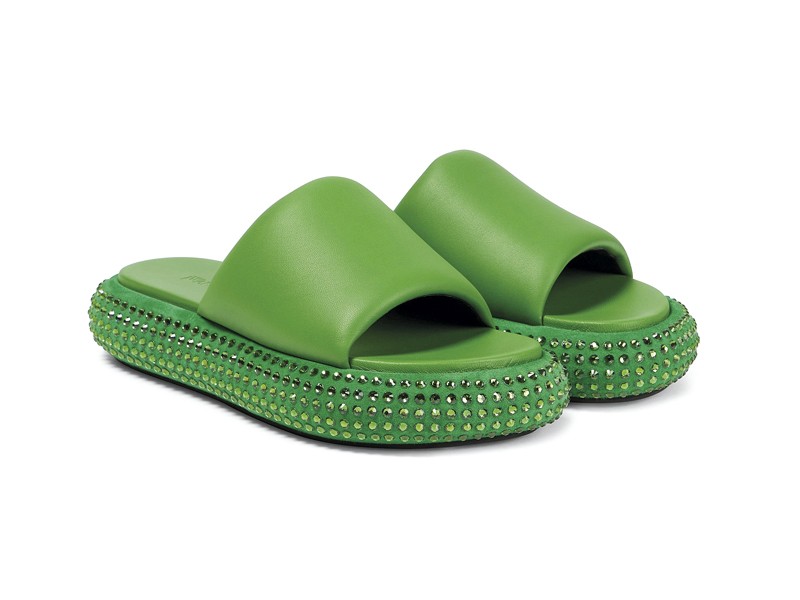 Flat Slides / Sandals