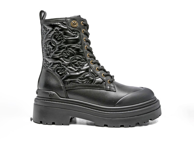 Botinetas bajas acordonadas