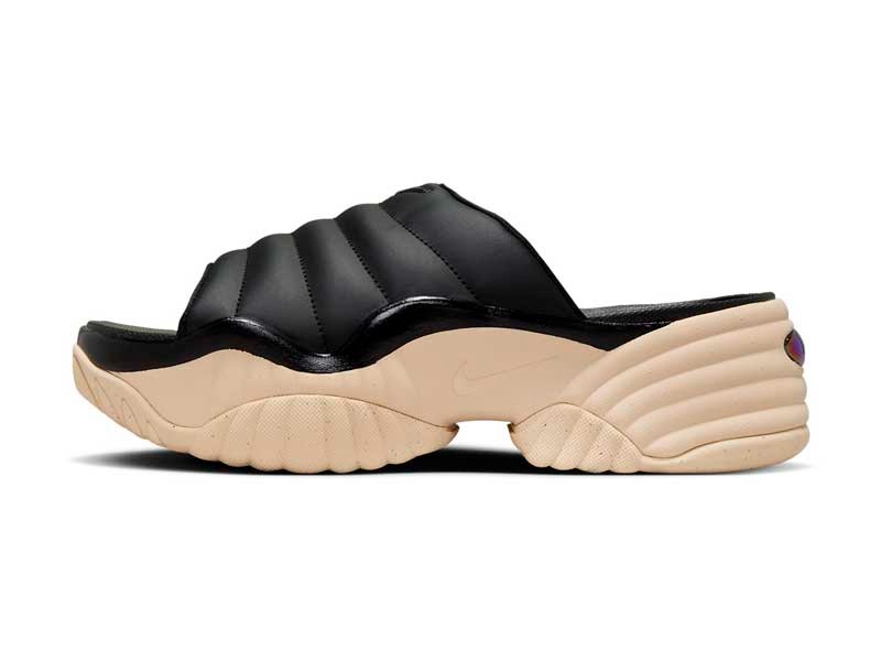 Audacia creativa. NIKE transforma una deportiva,  en chanclas chunky 