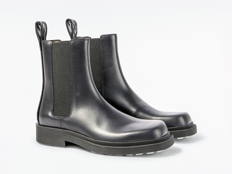Men’s Chelsea and dress ankle boots in smooth leather