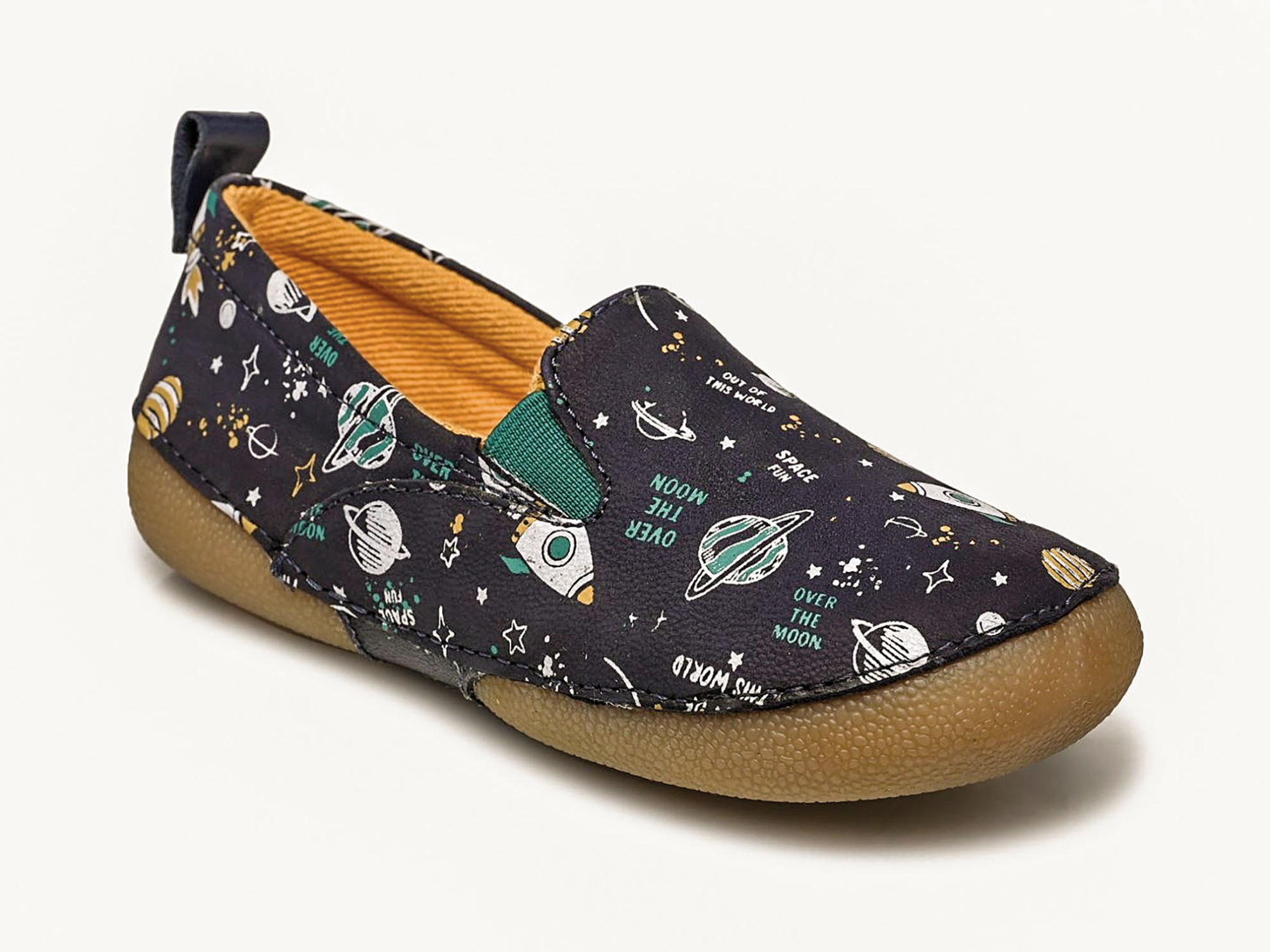 Zapatos y zapatillas