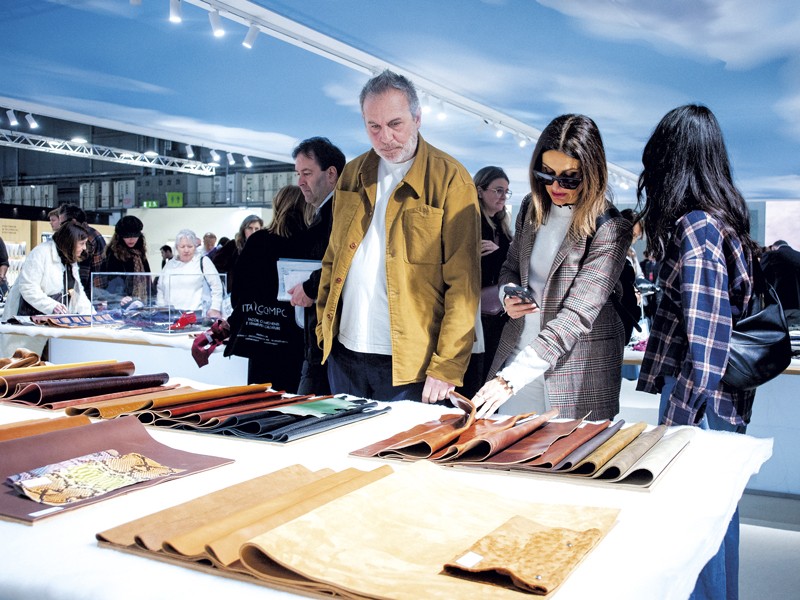 LINEAPELLE. Tendencias en pieles, materiales y componentes para la industria de la moda