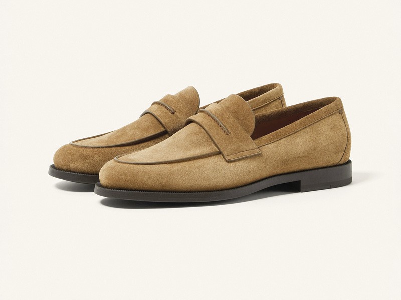 MOCASINES MSPORT HOMBRE CALZADO TENDENCIA PRIMAVERA VERNAO 2026 2027 SERMA167LHFOX-A8149Z-SIG-F.jpg Mocasines sport actualizan suelas, color y capelladas blandas