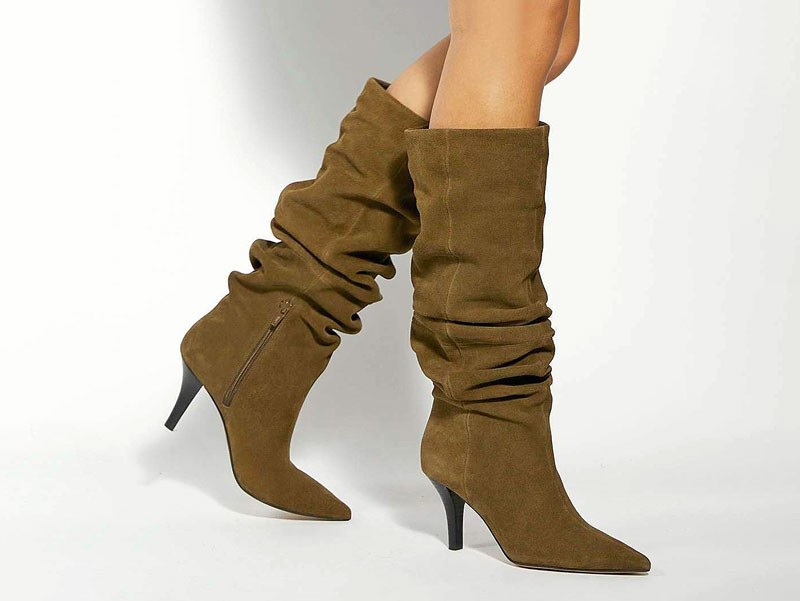 TENDENCIAS OTOÑO INVIERNO 2026 MUJER BOTAS SLOUCHY CALZADO SERMA FOTO-2.jpg SLOUCHY BOOTS: The wrinkled craze that will dominate Winter