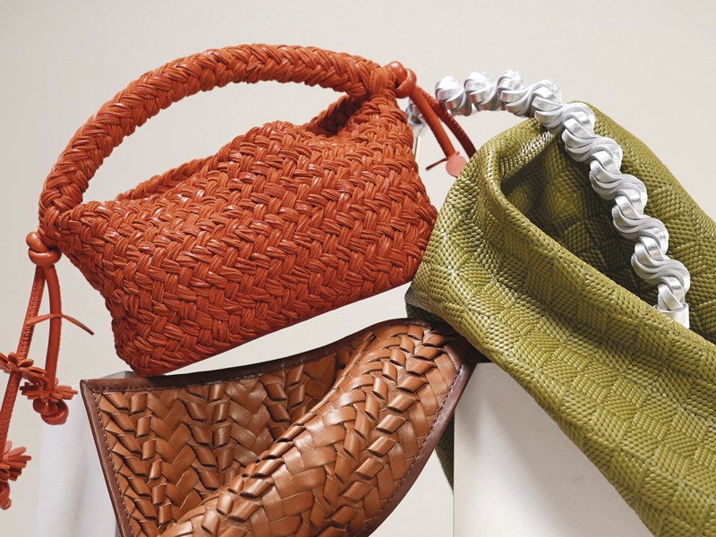 Beyond purely aesthetic aspects, leather is evolving toward more emotional and sensorial content.