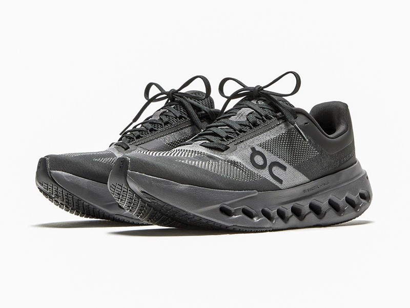 Urban sports sneakers