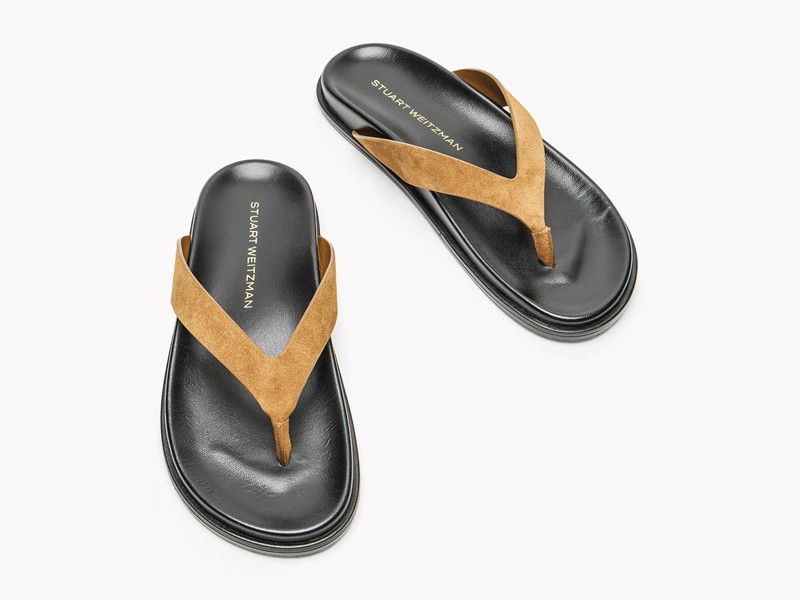 Strap routes diversify women’s flip-flops
