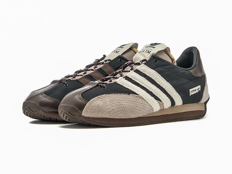 Classic sneakers