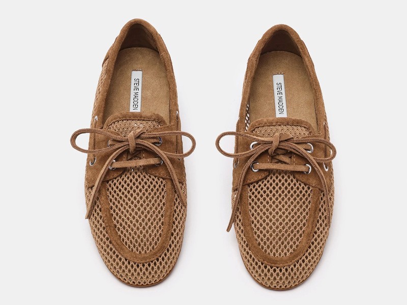 FOTO-4.-STEVEMADDEN_SHOES_SAG-MESH_SIGARO-TAN-SUEDE04.jpg STEVE MADDEN’s freshest dockside