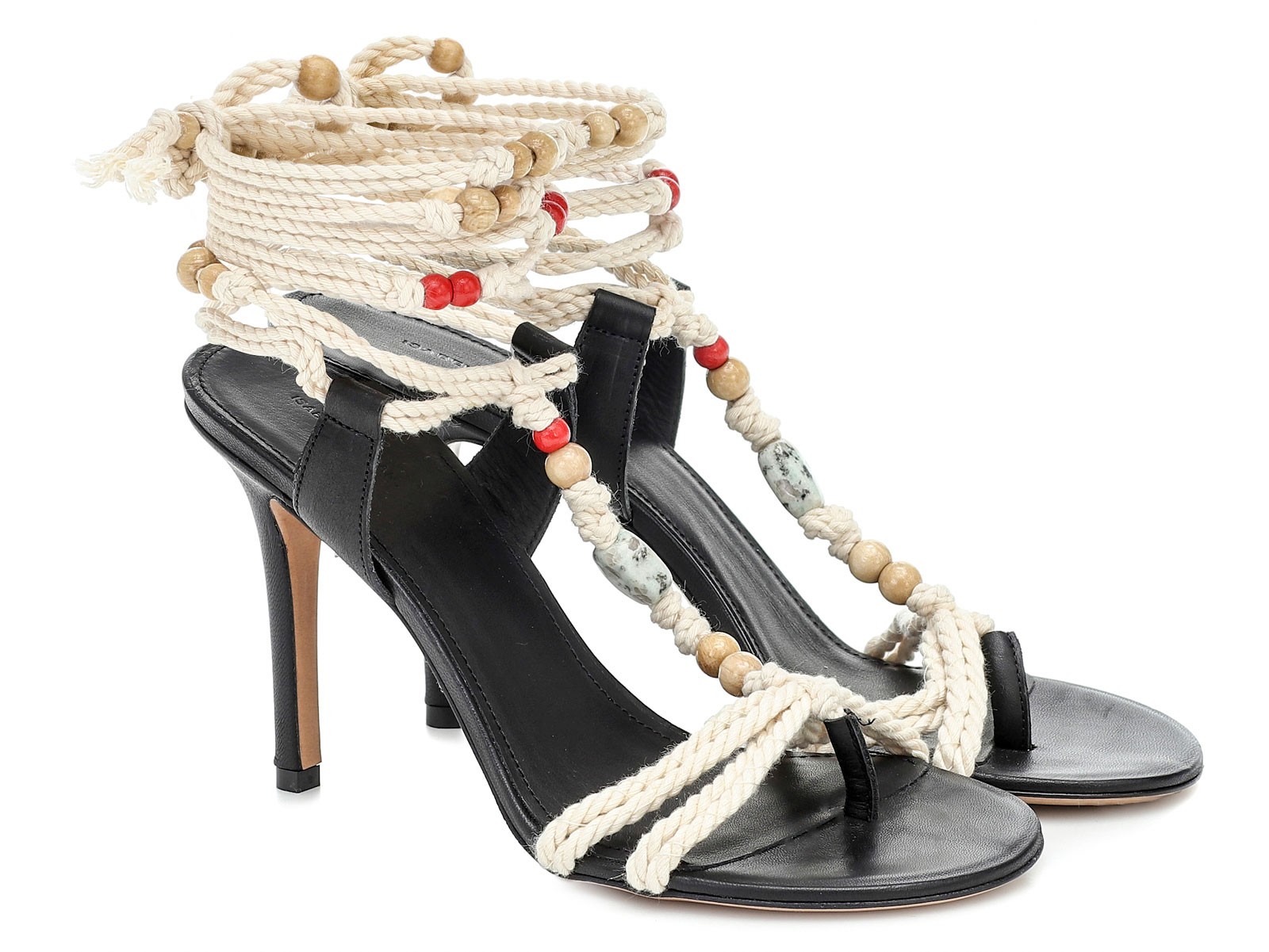 They are trend: ROPES for handmade sandals. LOOK AT THE PHOTOS