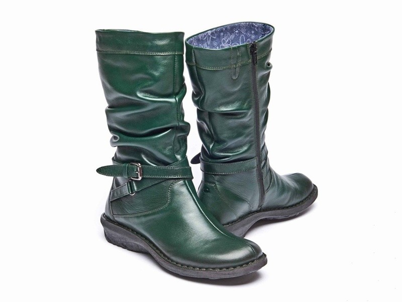 TENDENCIAS OTOÑO INVIERNO 2026 MUJER BOTAS SLOUCHY CALZADO SERMA FOTO-7.jpg SLOUCHY BOOTS: The wrinkled craze that will dominate Winter