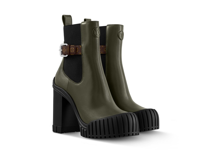 High block heel for LOUIS VUITTON's military green bootie