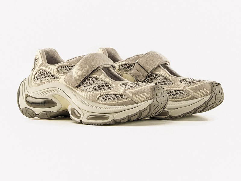 Fastening systems diversify women's sneakerinas